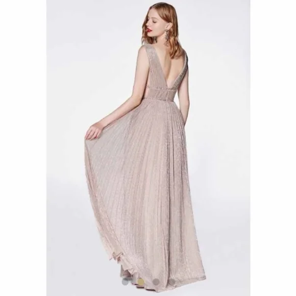 NWOT Cinderella Divine Metalic Gown With Beaded Banded Belt And V-Neckline 18